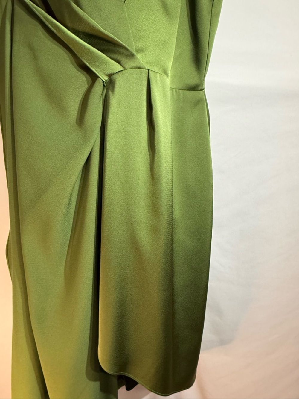 Alex Marie Hazel Olive Green Satin Asymmetrical Tea Length Formal Dress 14P - Picture 8 of 11